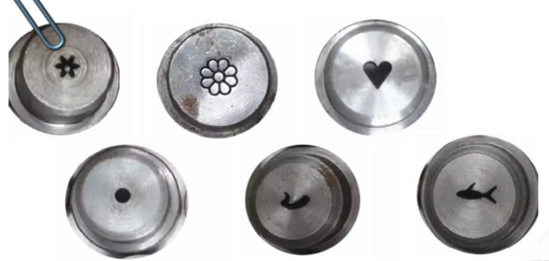 1628821993854580.jpg extruder mould.jpg